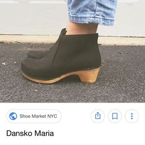 ISO Dansko Maria Boot Size 40